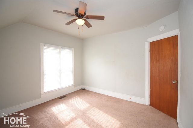 706 Corunna Avenue, Owosso, MI 48867