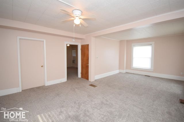 706 Corunna Avenue, Owosso, MI 48867