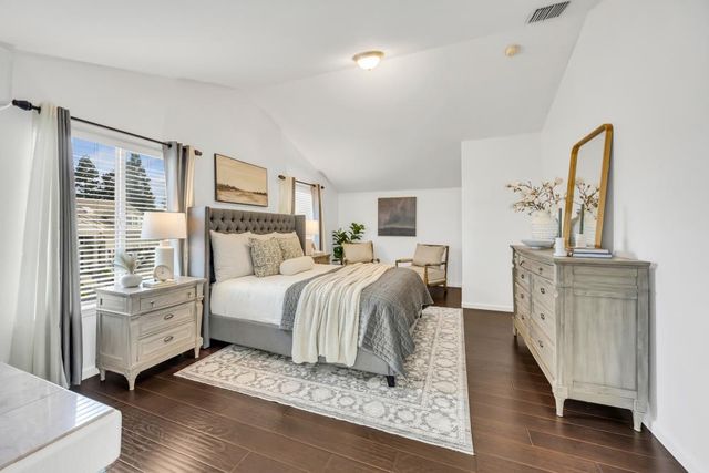 8472 Kingsland Ct, Elk Grove, CA 95624