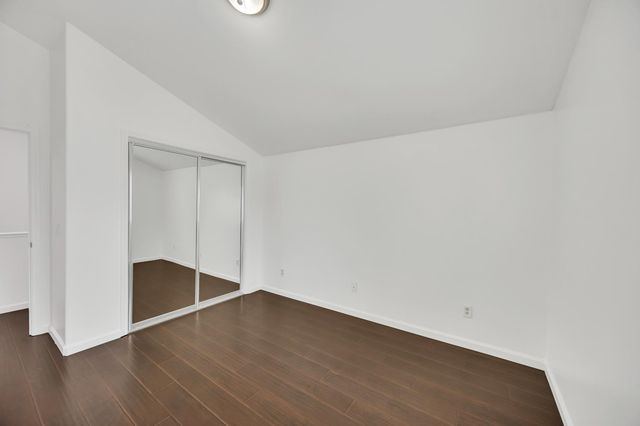 8472 Kingsland Ct, Elk Grove, CA 95624