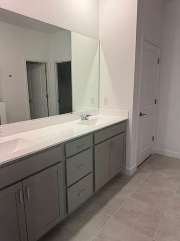 1545 SE CROSSWOOD Way, Port St. Lucie, FL 34984