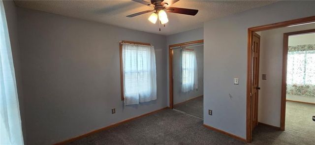 611 N Sunset Drive, Independence, MO 64050