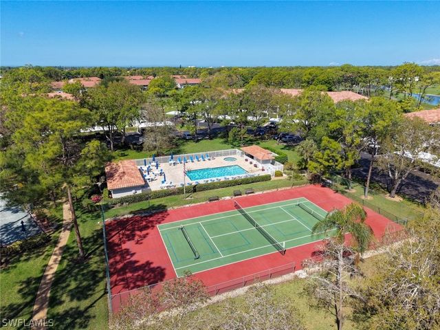 5965 Bloomfield CIR B104, Naples, FL 34112