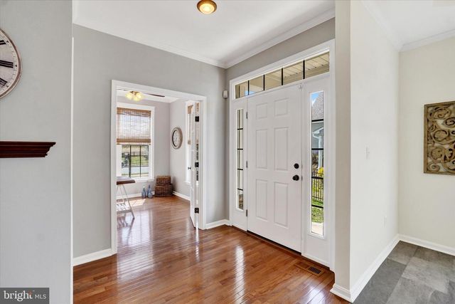 534 LAKE REDMAN CT, Seven Valleys, PA 17360