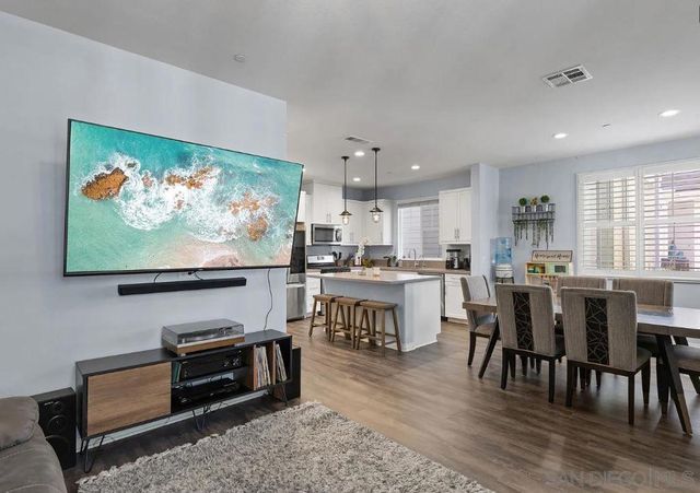 524 Turnstone Ln, Imperial Beach, CA 91932