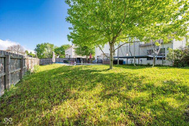 1962 Spring Beauty Court, Avon, IN 46123