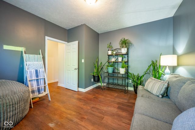 1962 Spring Beauty Court, Avon, IN 46123
