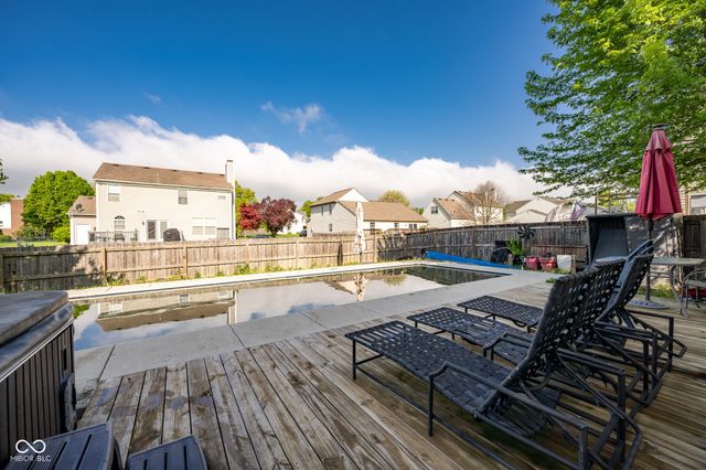 1962 Spring Beauty Court, Avon, IN 46123