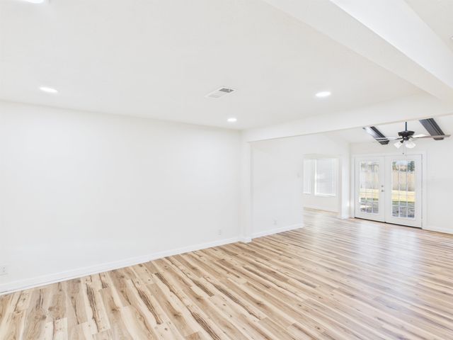 6285 Daisy, Beaumont, TX 77706