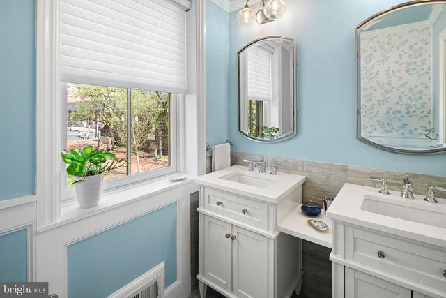 109 S MONTGOMERY ST, Trenton, NJ 08611