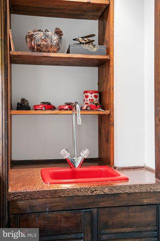 109 S MONTGOMERY ST, Trenton, NJ 08611