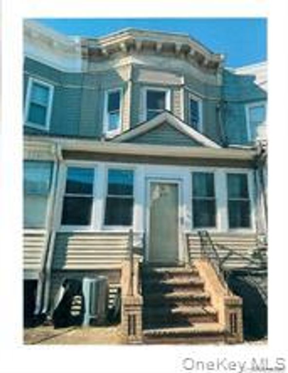 87-28 88 Street, Woodhaven, NY 11421