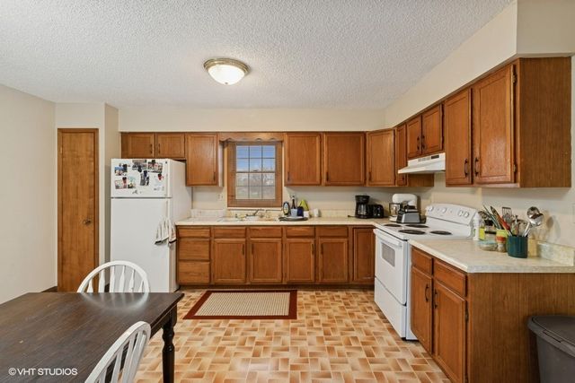 980 NE 54th Avenue, Des Moines, IA 50313