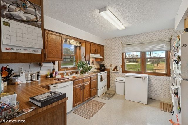 980 NE 54th Avenue, Des Moines, IA 50313