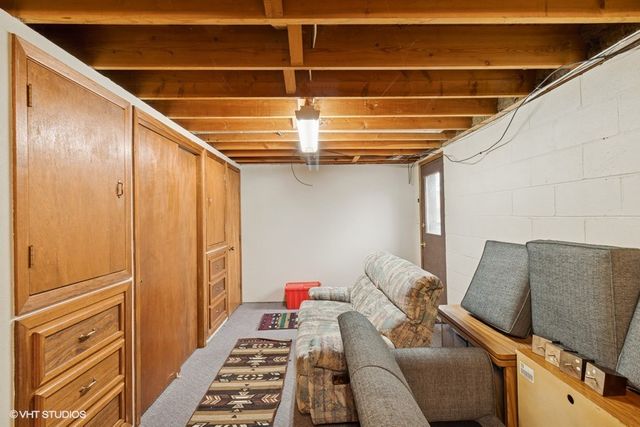 980 NE 54th Avenue, Des Moines, IA 50313