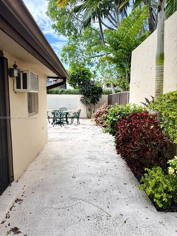 9119 SW 129th Lane 0, Miami, FL 33176