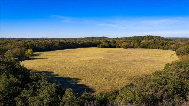 1210 County Road 232, Collinsville, TX 76233