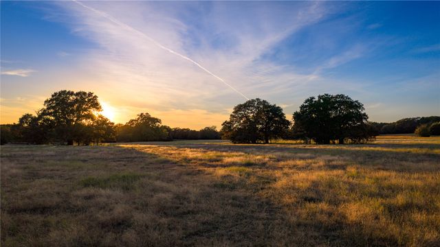 1210 County Road 232, Collinsville, TX 76233