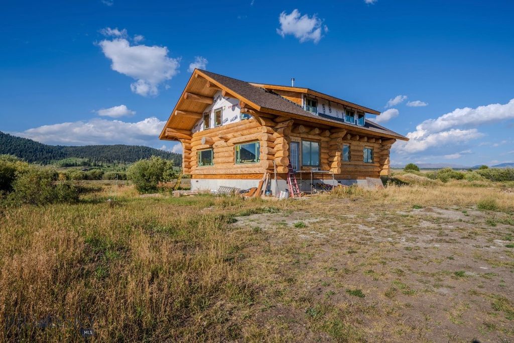 521 Heron Drive, West Yellowstone, MT 59758