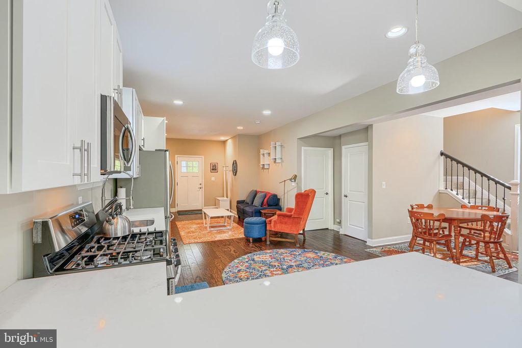 Image 12 of property listing at 3105 JUNEAU PL, Baltimore, MD 21214