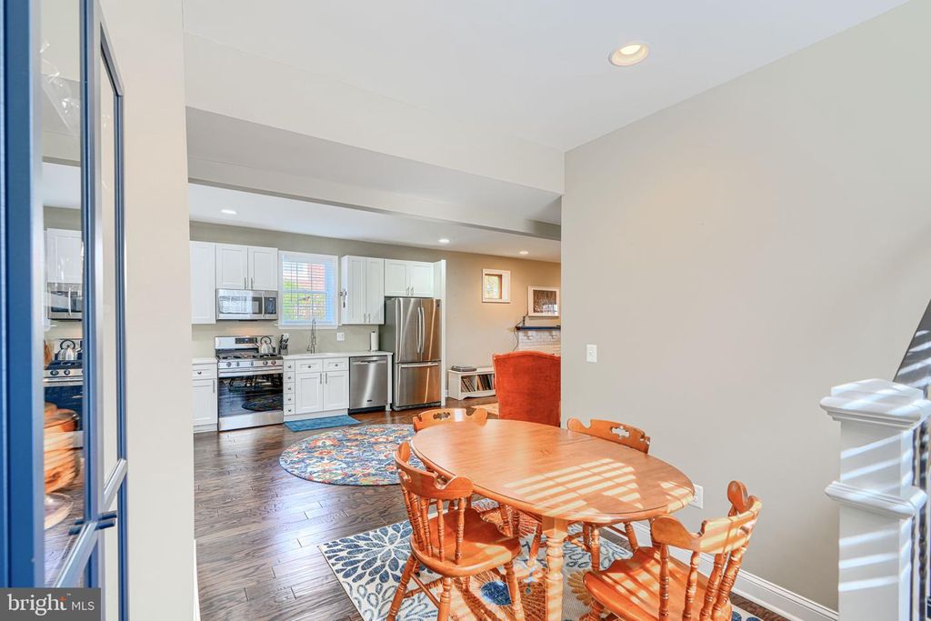 Image 14 of property listing at 3105 JUNEAU PL, Baltimore, MD 21214