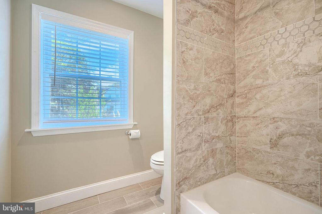 Image 25 of property listing at 3105 JUNEAU PL, Baltimore, MD 21214