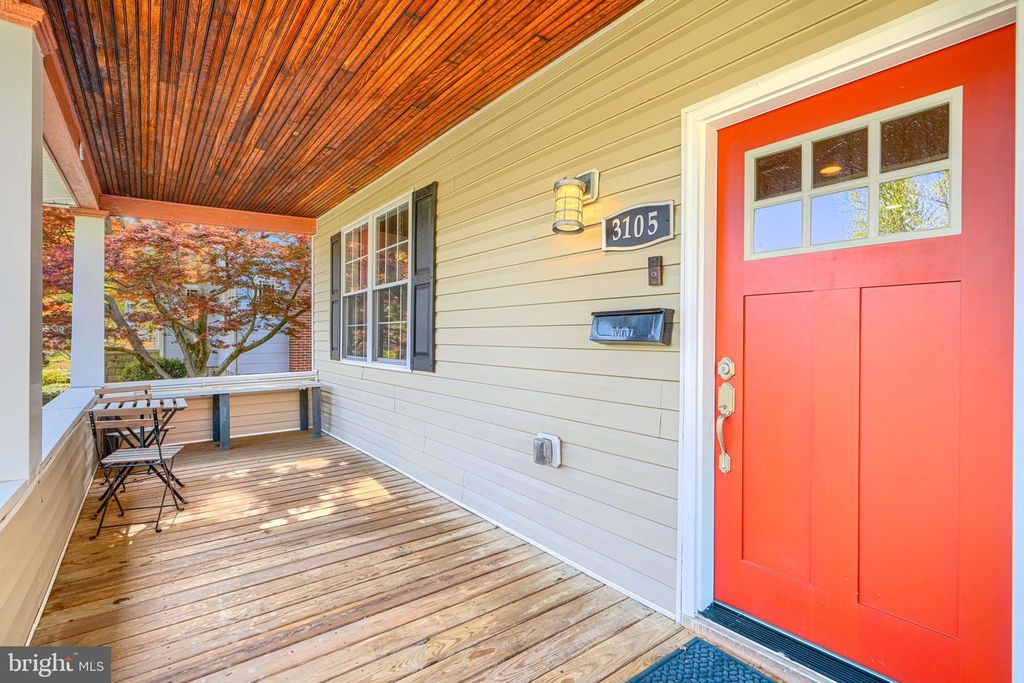 Image 3 of property listing at 3105 JUNEAU PL, Baltimore, MD 21214