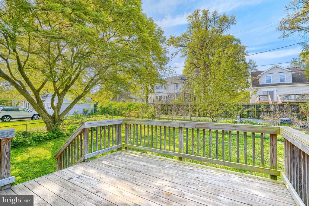 Image 38 of property listing at 3105 JUNEAU PL, Baltimore, MD 21214