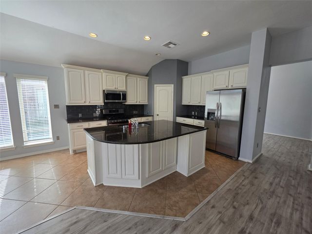 26243 Crystal Cove Lane, Richmond, TX 77406
