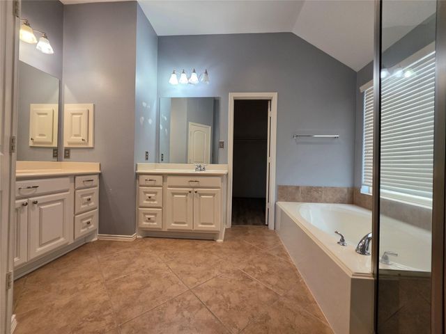 26243 Crystal Cove Lane, Richmond, TX 77406