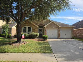 26243 Crystal Cove Lane, Richmond, TX 77406