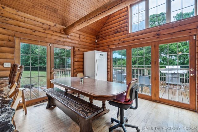 6654 S State Highway 99 Highway, Oilton, OK 74052