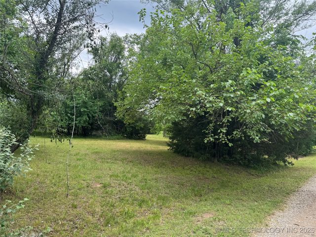 6654 S State Highway 99 Highway, Oilton, OK 74052