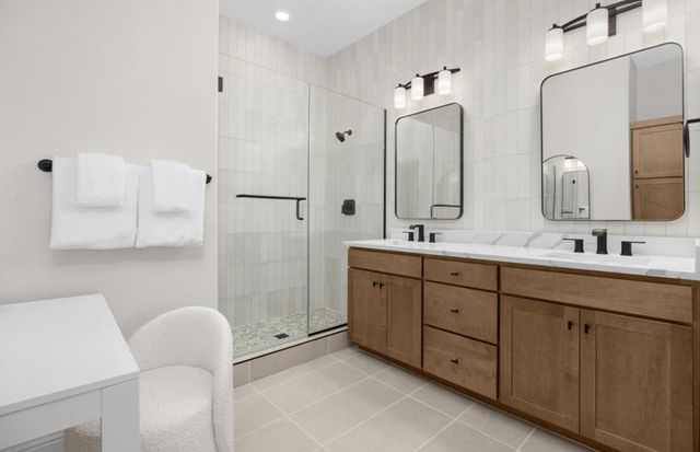 2747 Tiburon Street, San Mateo, CA 94403