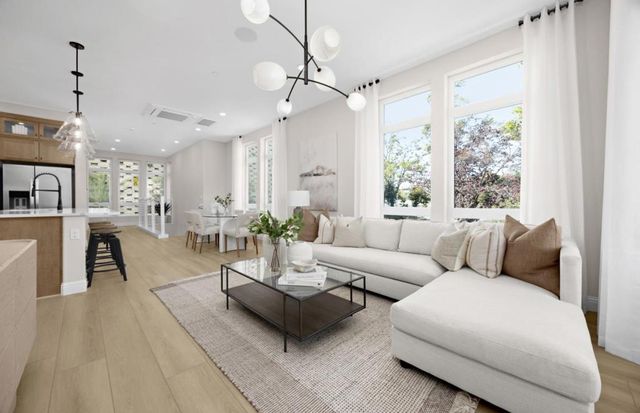 2747 Tiburon Street, San Mateo, CA 94403