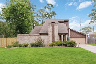 7310 Hickory Lane, Baytown, TX 77521