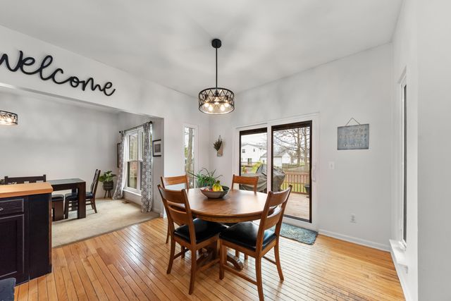 9033 Timbercrest Lane, Whitmore Lake, MI 48189