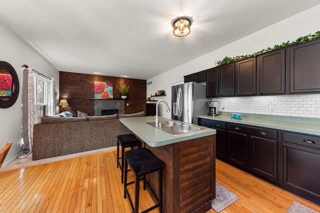 9033 Timbercrest Lane, Whitmore Lake, MI 48189