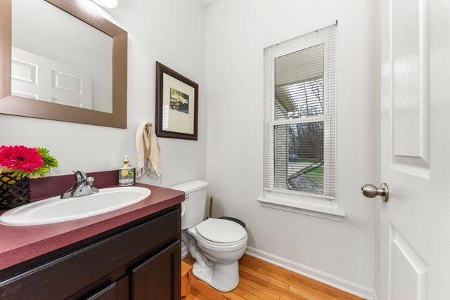 9033 Timbercrest Lane, Whitmore Lake, MI 48189