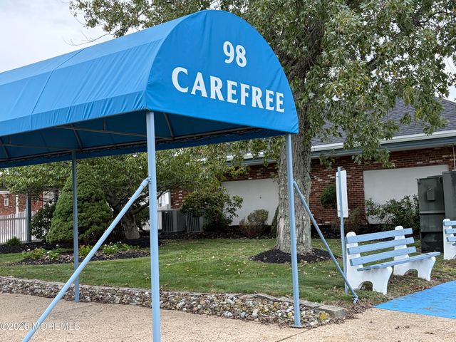 13 Venezia Street, Toms River, NJ 08757