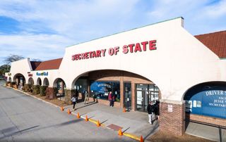 401-499 Lake Cook Road, Deerfield, IL 60015