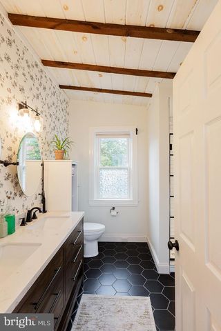 409 W LEMON ST, Lancaster, PA 17603