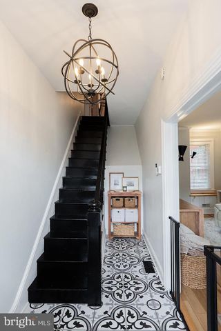 409 W LEMON ST, Lancaster, PA 17603