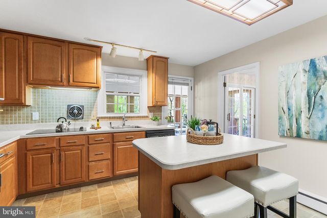 210 TIMBER JUMP LN, Media, PA 19063