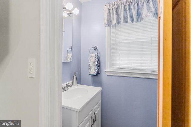 210 TIMBER JUMP LN, Media, PA 19063