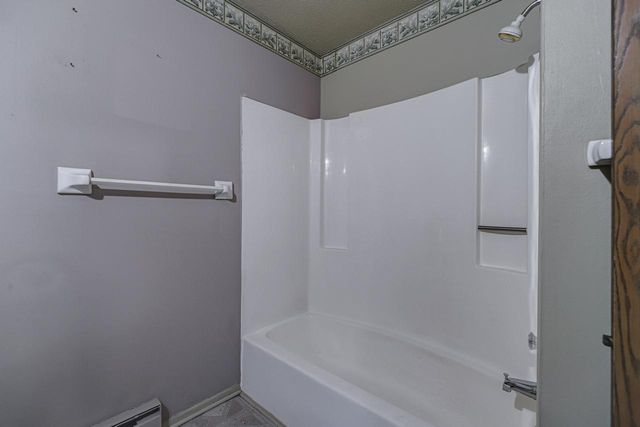 1601 Cohansey Street 204, Saint Paul, MN 55117