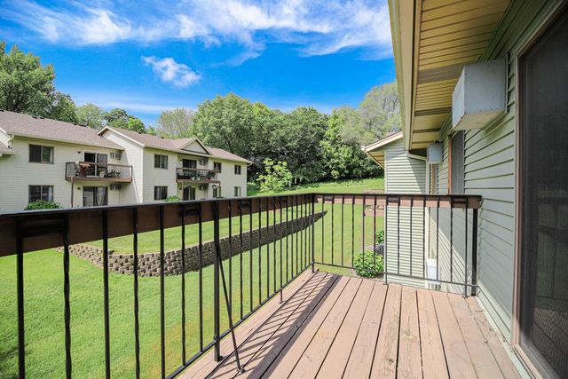 1601 Cohansey Street 204, Saint Paul, MN 55117