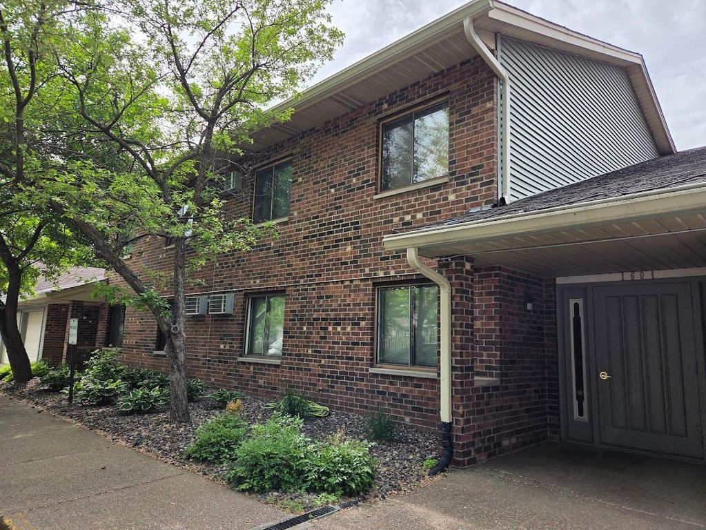 1601 Cohansey Street 204, Saint Paul, MN 55117 — photo 2