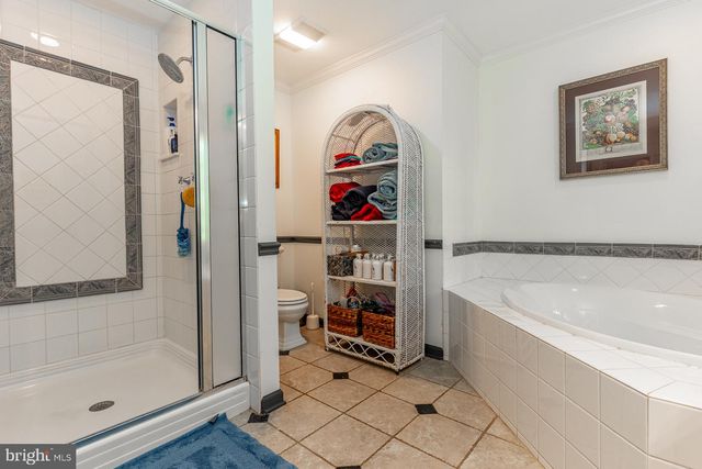 786 WICKERTON RD, West Grove, PA 19390