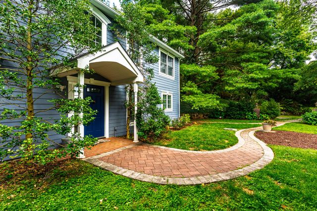 786 WICKERTON RD, West Grove, PA 19390